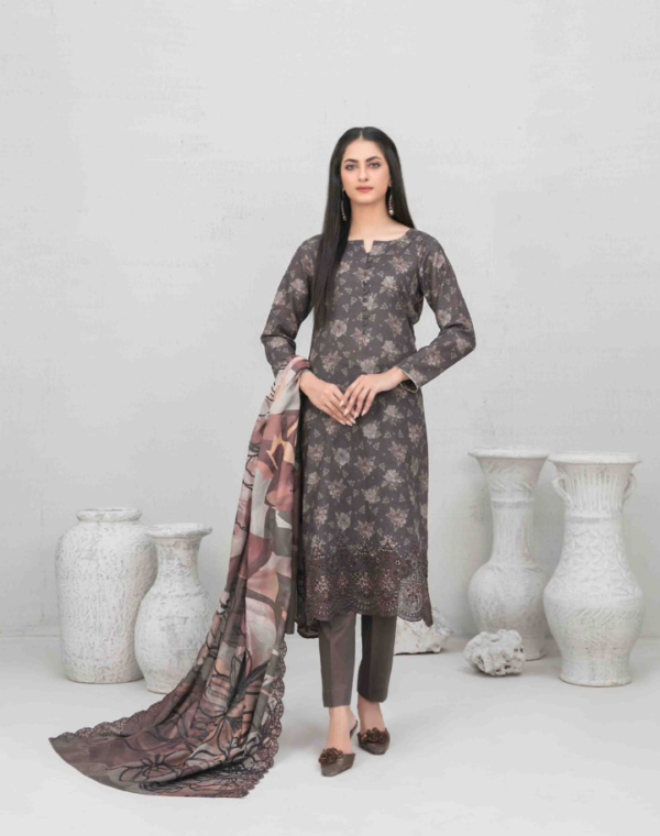 Best quality 3-piece unstitched women's printed suit by Tawakkal Fabric D 5450