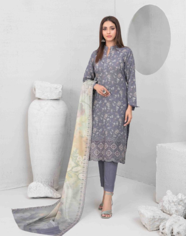 Best quality 3-piece unstitched women's printed suit by Tawakkal Fabric D 5455