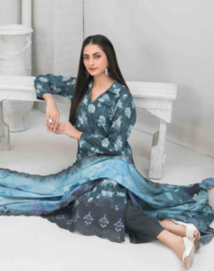 Best quality 3-piece unstitched women's printed suit by Tawakkal Fabric D 5456