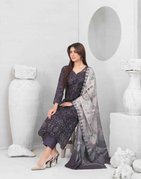 Best quality unstitched women's printed suit by Tawwakal Fabric D 5457