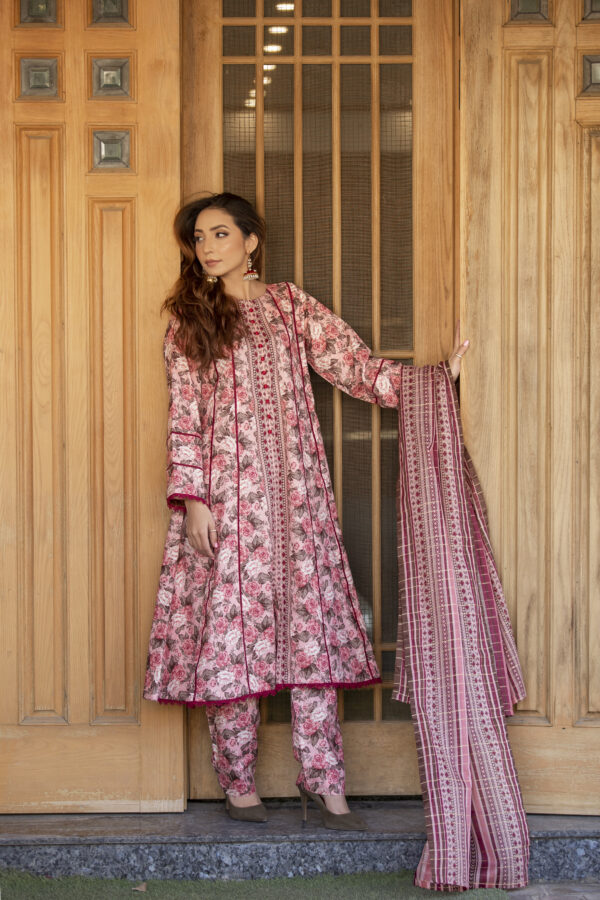 Premium quality Bin Saeed 3 piece ready to wear Women's Lawn Suit